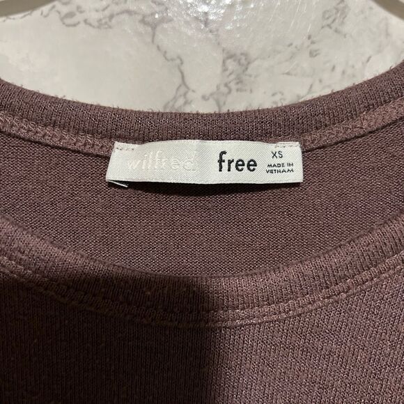 Aritzia Wilfred Free High Low Sweater - Picture 2 of 6